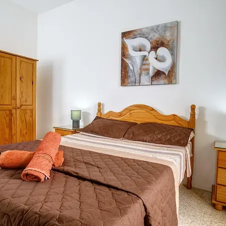 Dolphin Court * Marsalforn