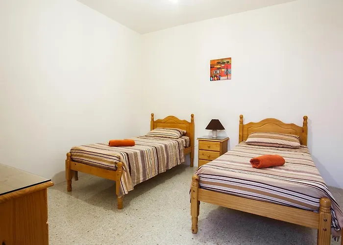 Dolphin Court Marsalforn